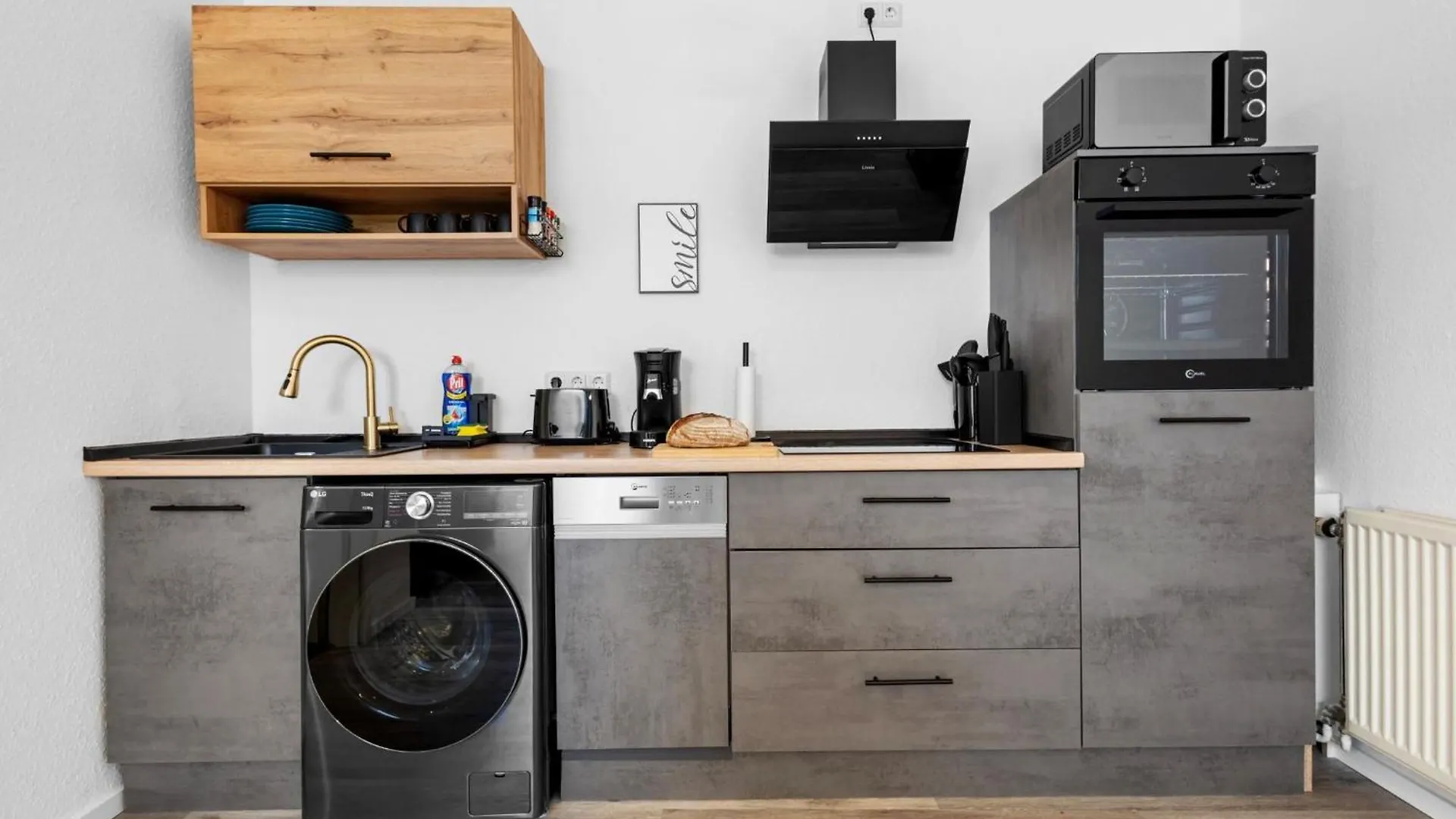 Exklusive Suite - Zentral In Der Koelner Suedstadt - Kostenloser Privatparkplatz - Perfekt Fuer Bis Zu 6 Gaeste - Smart Home Németország